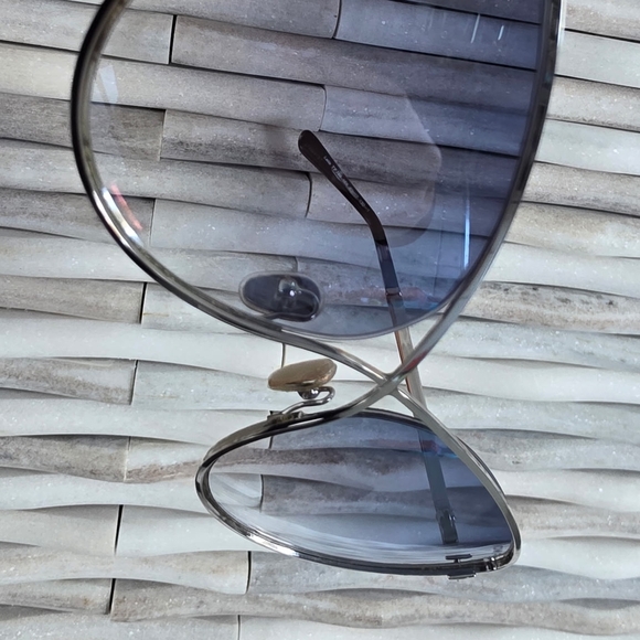 Tom Ford Silver Sunglasses - Picture 4 of 10